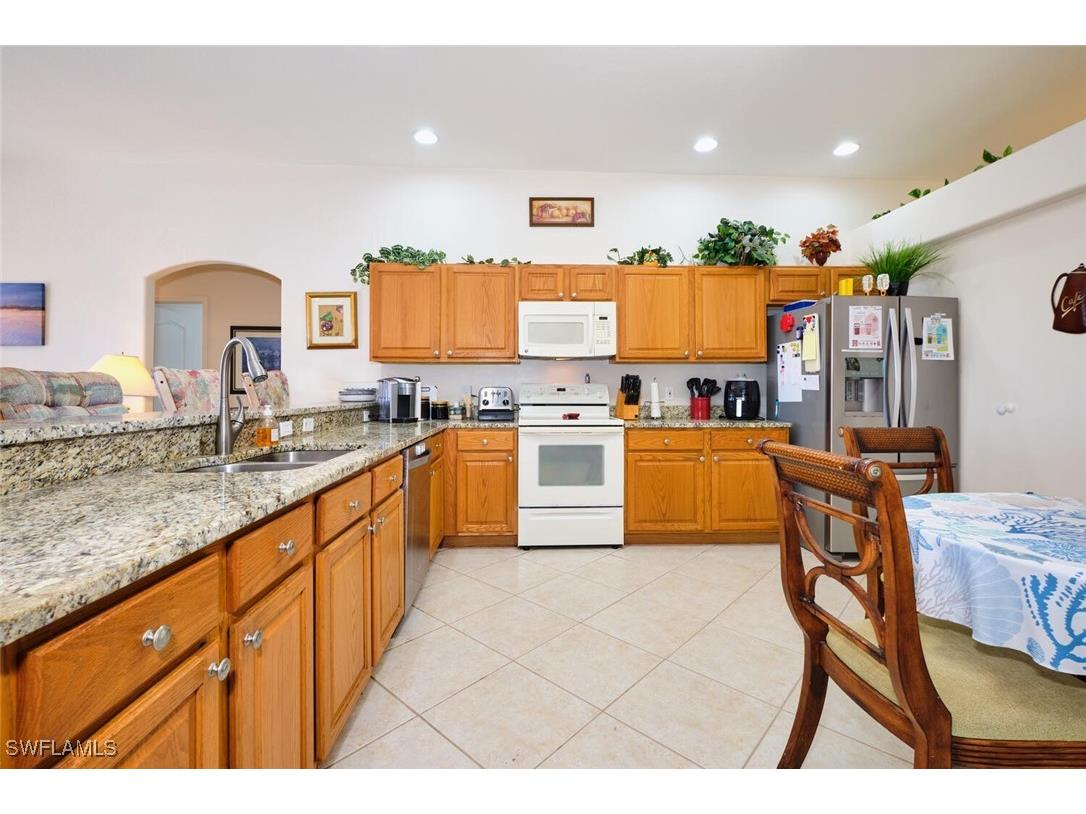 4111 Oasis Boulevard Cape Coral FL 33914 225029174 image4