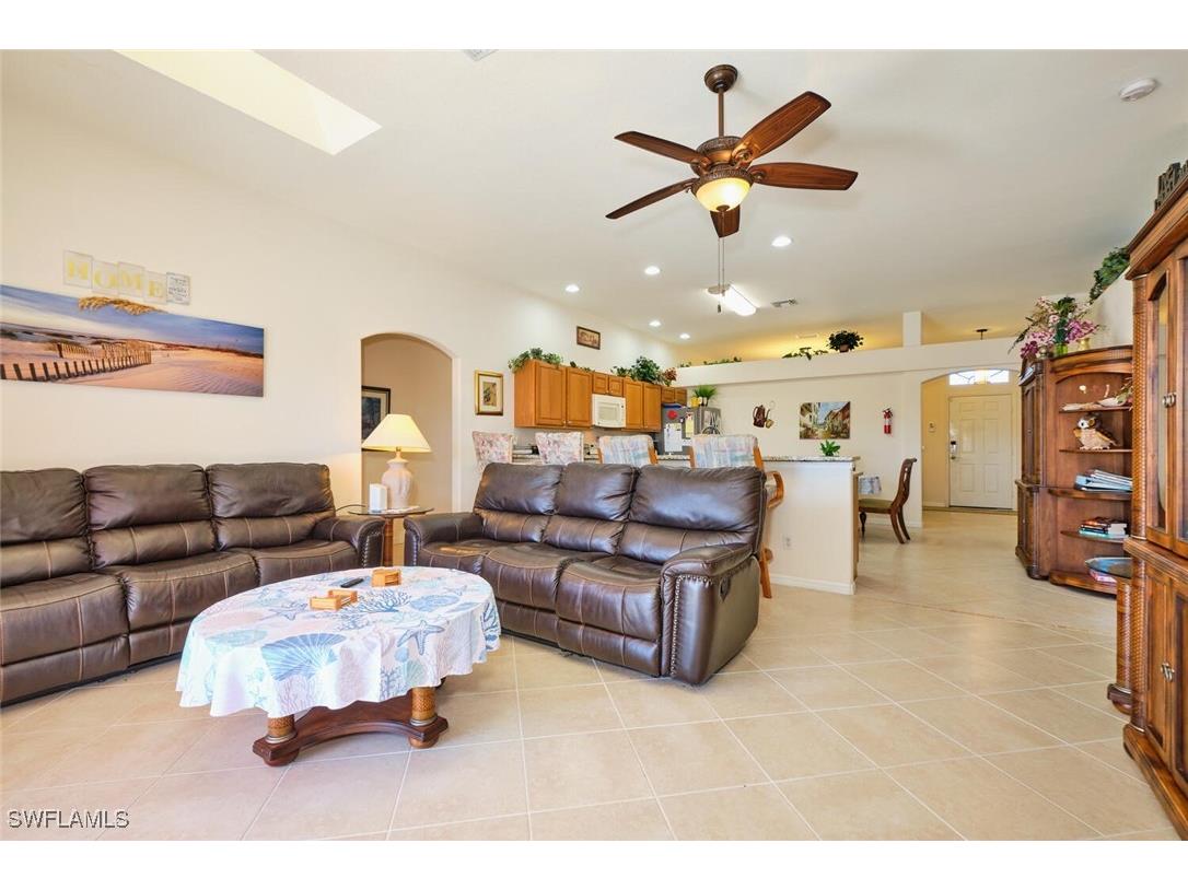 4111 Oasis Boulevard Cape Coral FL 33914 225029174 image6