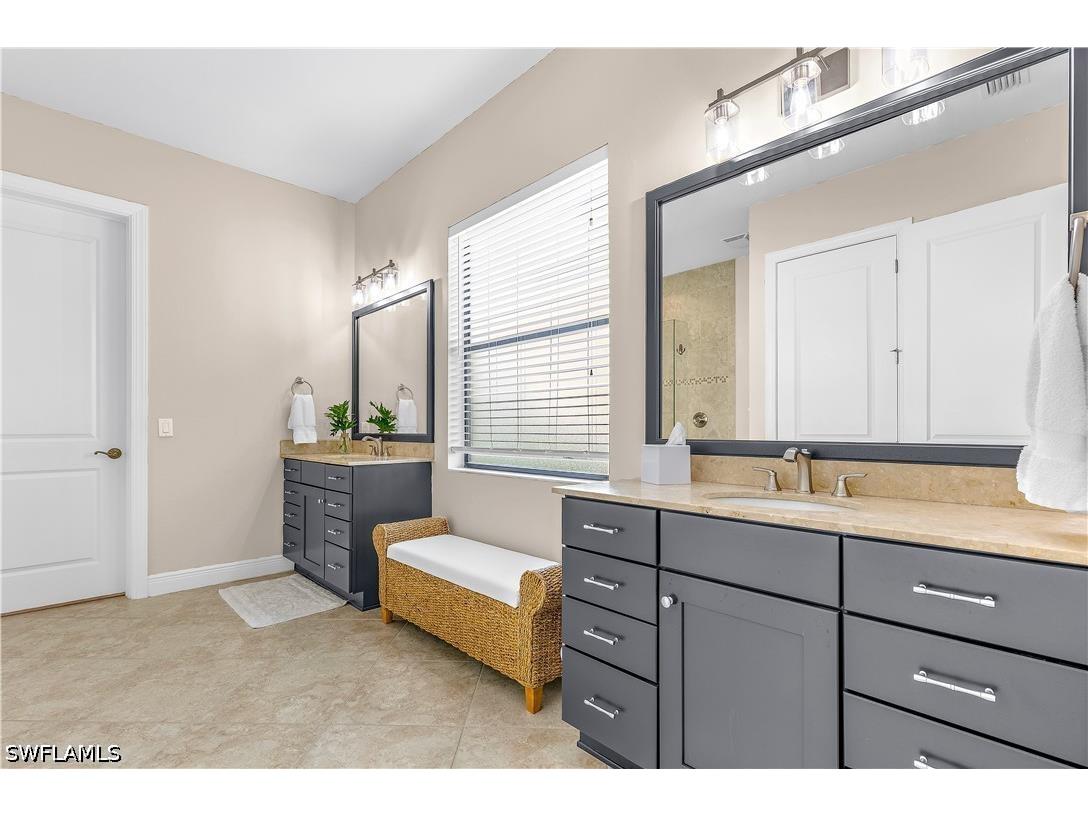 4111 Raffia Drive Naples FL 34119 226020307 image10
