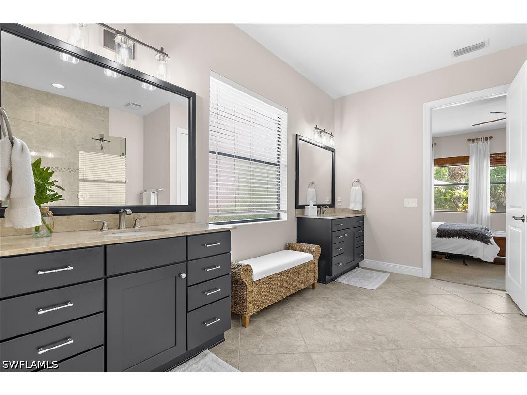 4111 Raffia Drive Naples FL 34119 226020307 image11