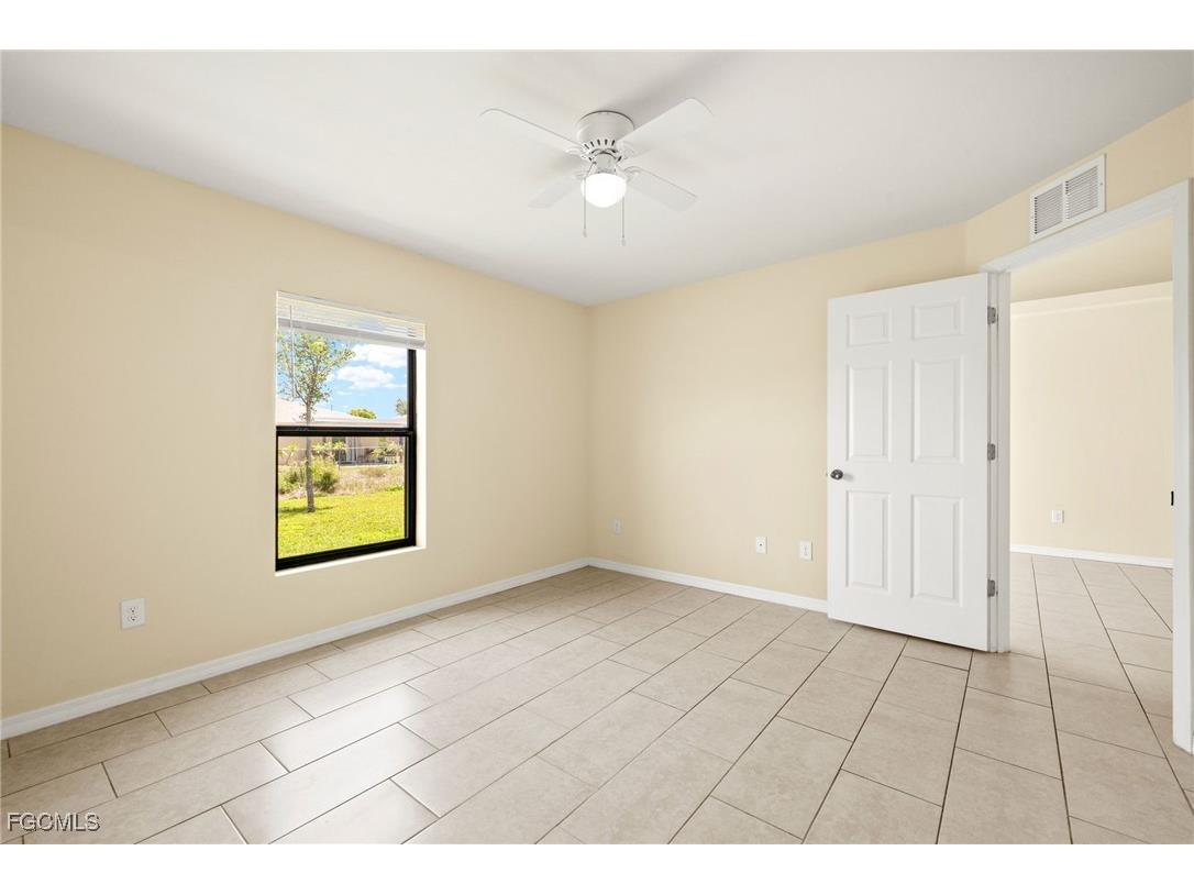 4111 Skyline Boulevard Cape Coral FL 33914 2025023815 image13