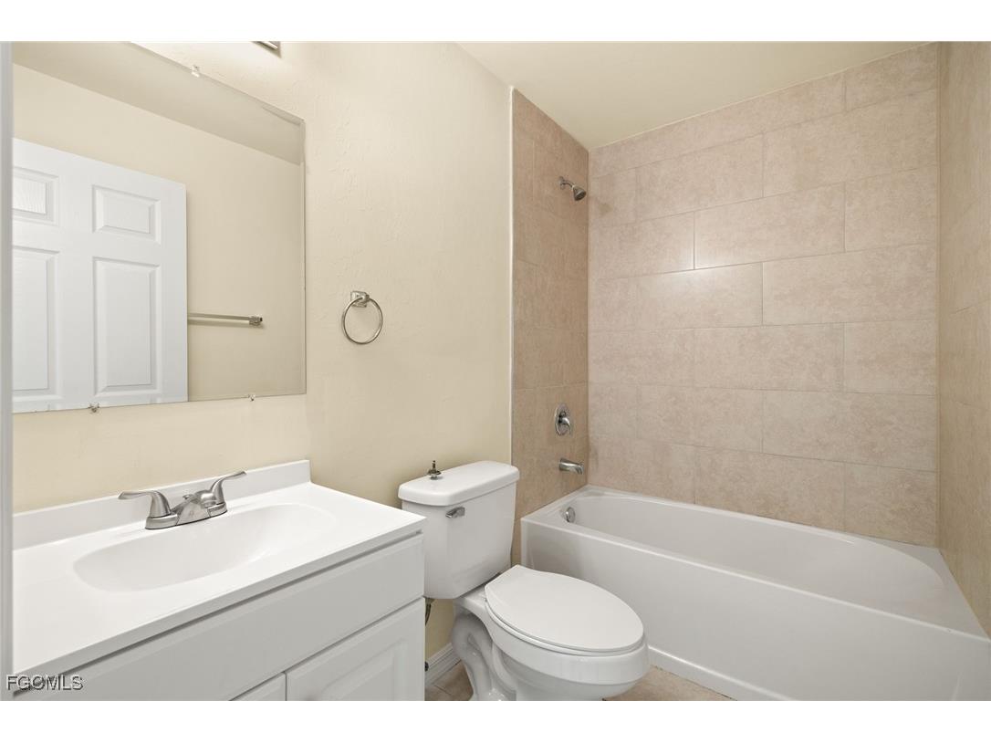 4111 Skyline Boulevard Cape Coral FL 33914 2025023815 image21