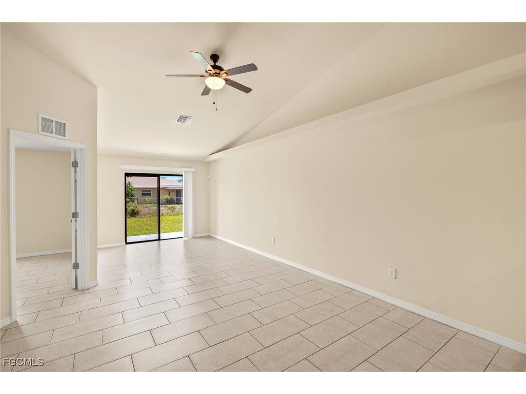 4111 Skyline Boulevard Cape Coral FL 33914 2025023815 image4