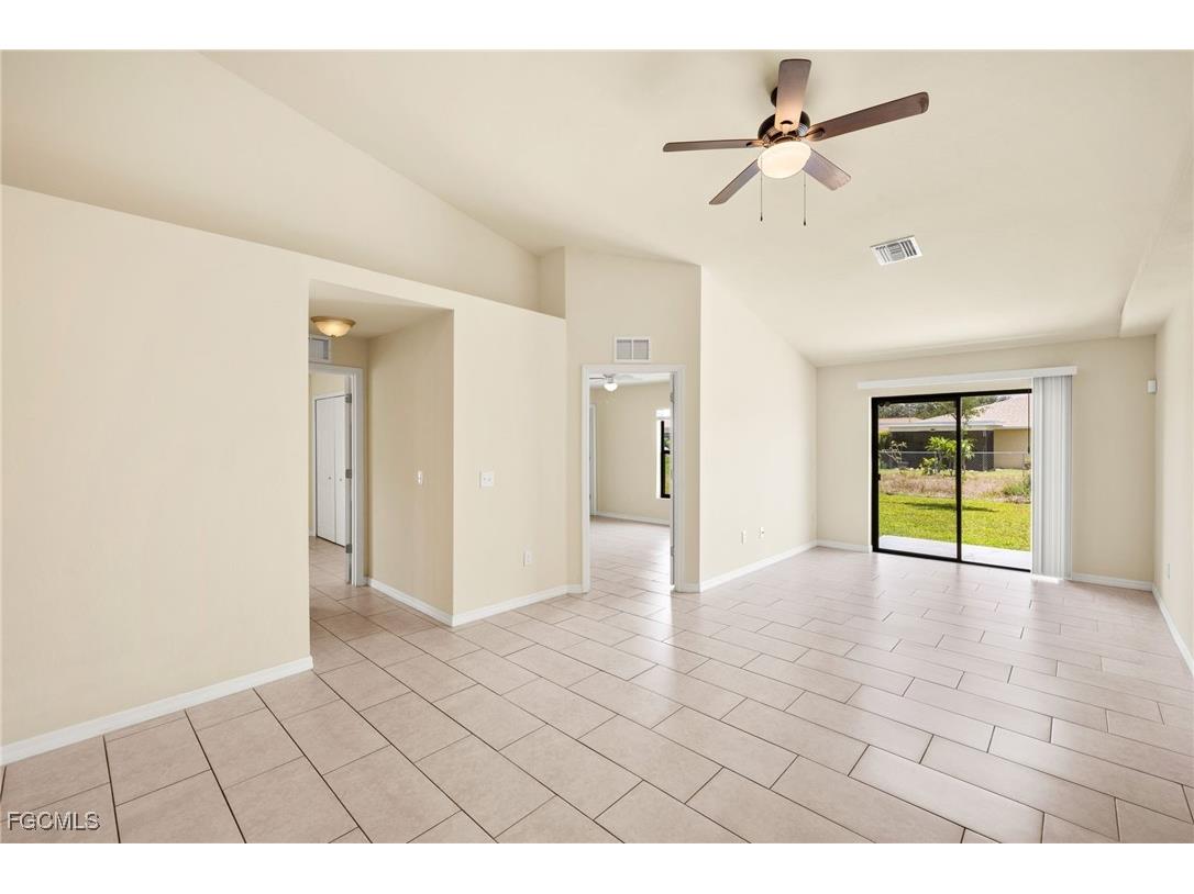 4111 Skyline Boulevard Cape Coral FL 33914 2025023815 image5