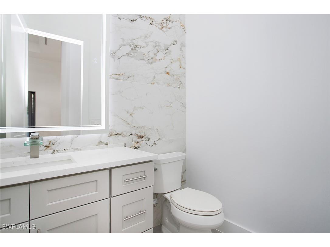 4111 Williams Road Estero FL 33928 225010569 image32