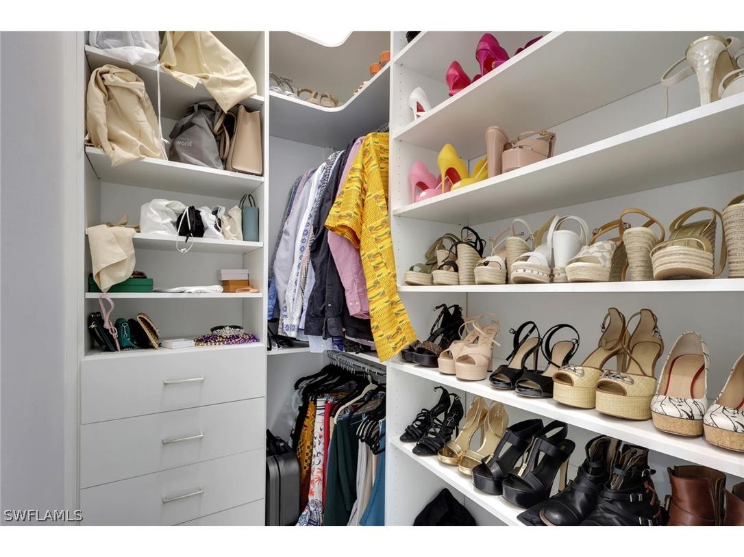 4111 Williams Road Estero FL 33928 226005510 image24