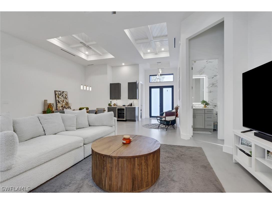 4111 Williams Road Estero FL 33928 226005510 image6