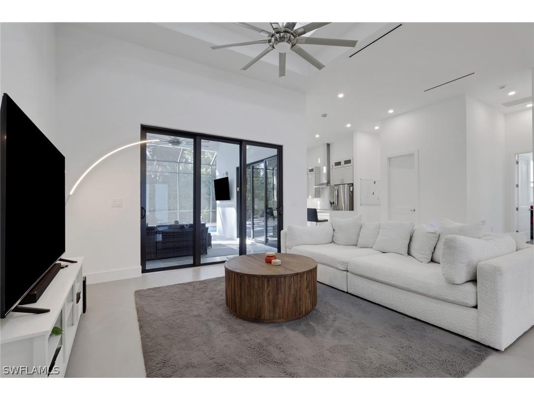 4111 Williams Road Estero FL 33928 226005510 image7