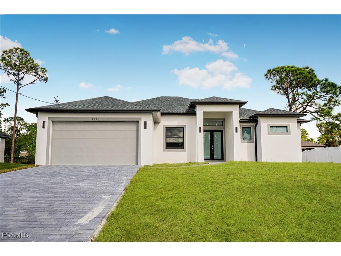 4112 2nd Street SW Lehigh Acres FL 33976 2025004641 image1