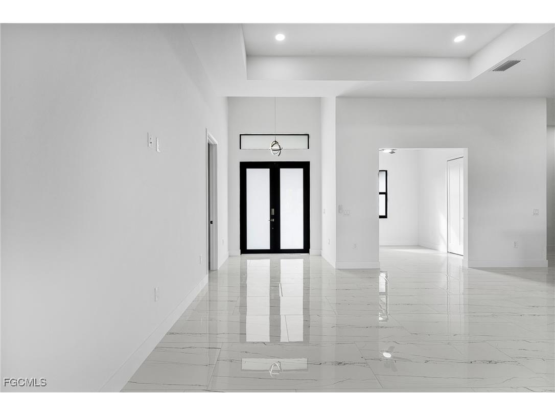 4112 2nd Street SW Lehigh Acres FL 33976 2025004641 image17