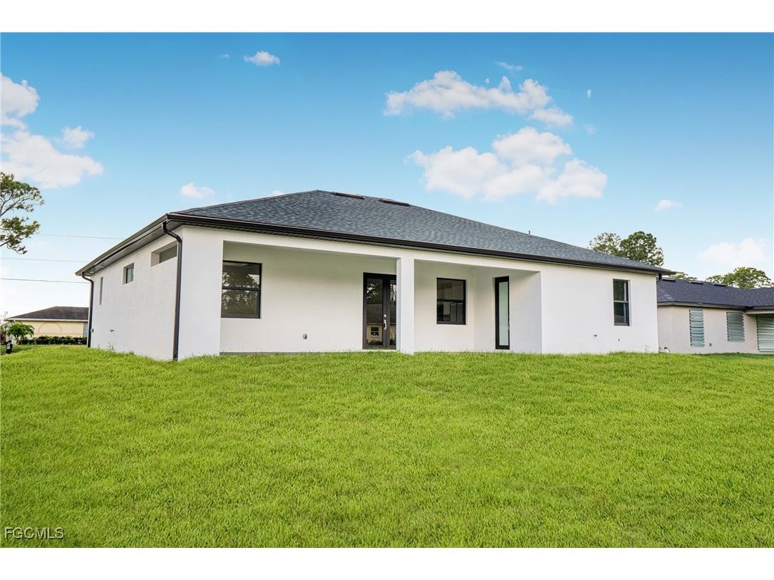 4112 2nd Street SW Lehigh Acres FL 33976 2025004641 image38