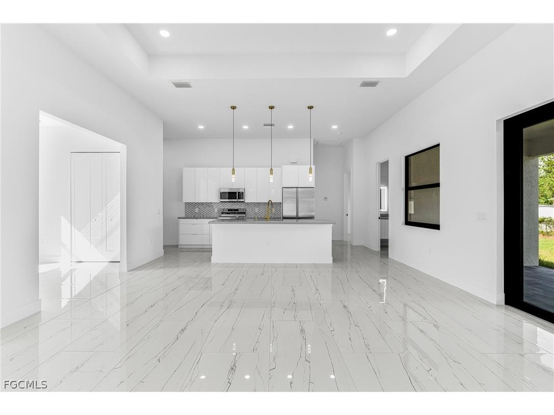 4112 2nd Street SW Lehigh Acres FL 33976 2026013268 image11