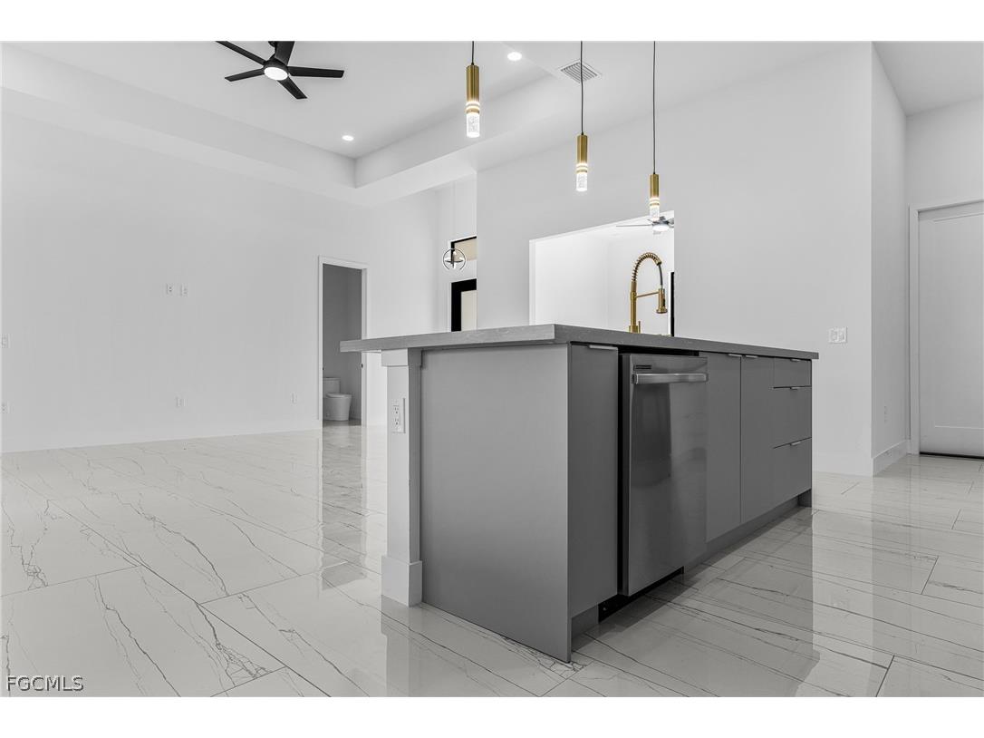 4112 2nd Street SW Lehigh Acres FL 33976 2026013268 image46