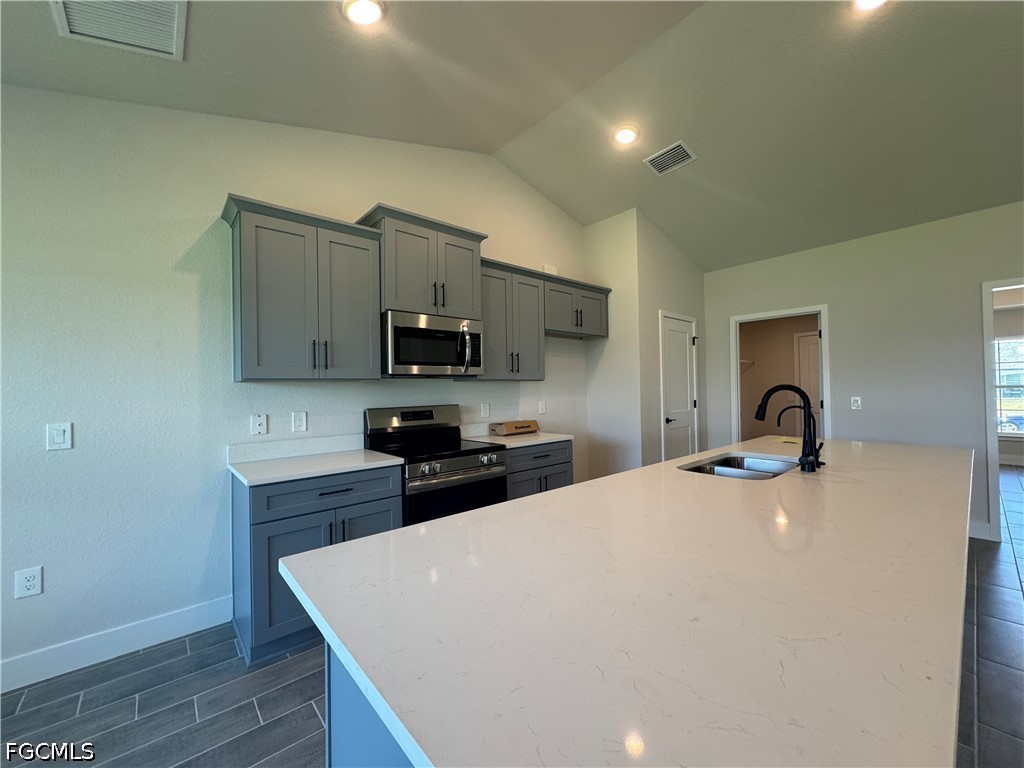 4112 NW 37th Street Cape Coral FL 33993 2026006881 image11