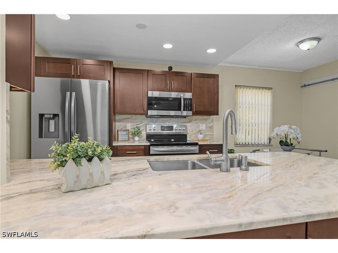 4112 SE 19th Place #104 Cape Coral FL 33904 226025852 image10