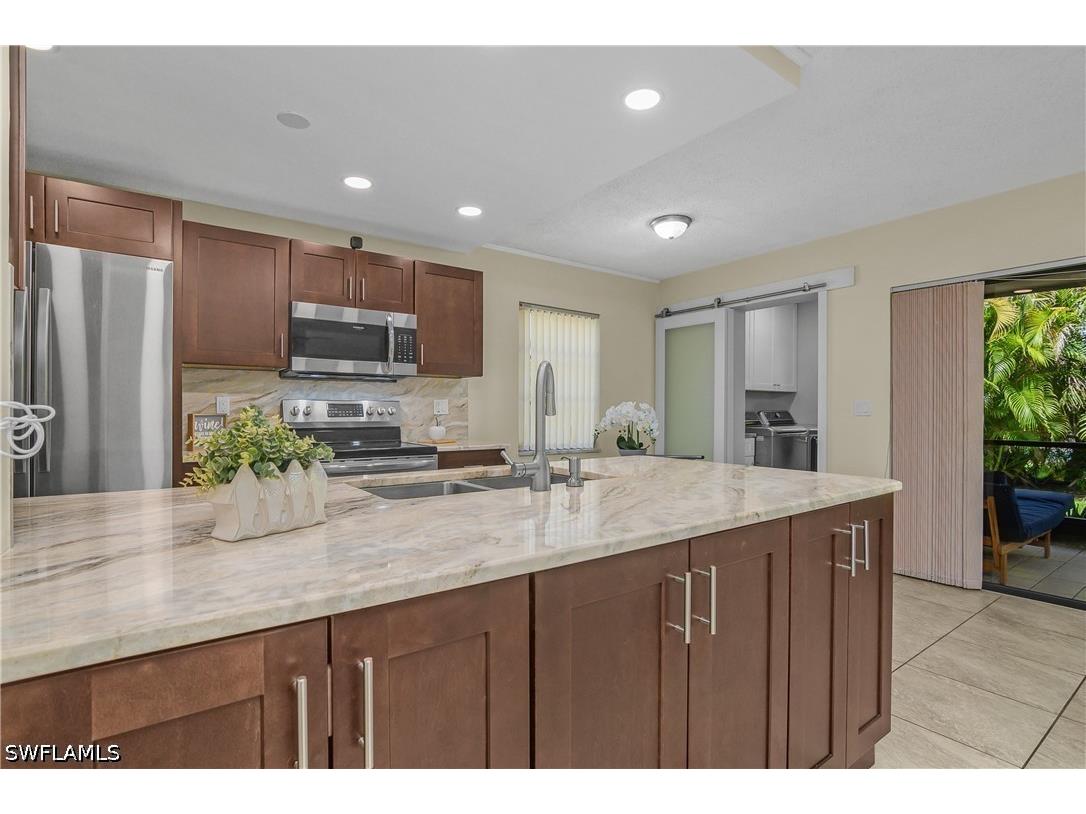 4112 SE 19th Place #104 Cape Coral FL 33904 226025852 image12