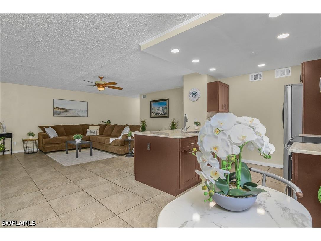 4112 SE 19th Place #104 Cape Coral FL 33904 226025852 image9