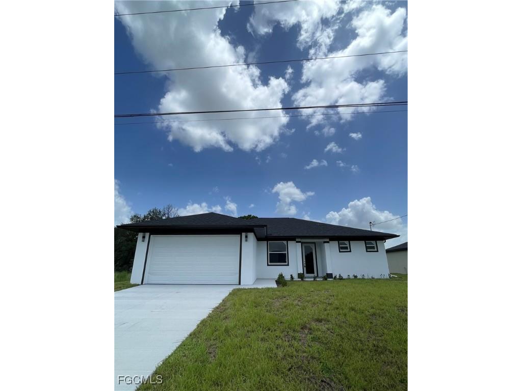 4113 19th Street SW Lehigh Acres FL 33976 2025015948 image1