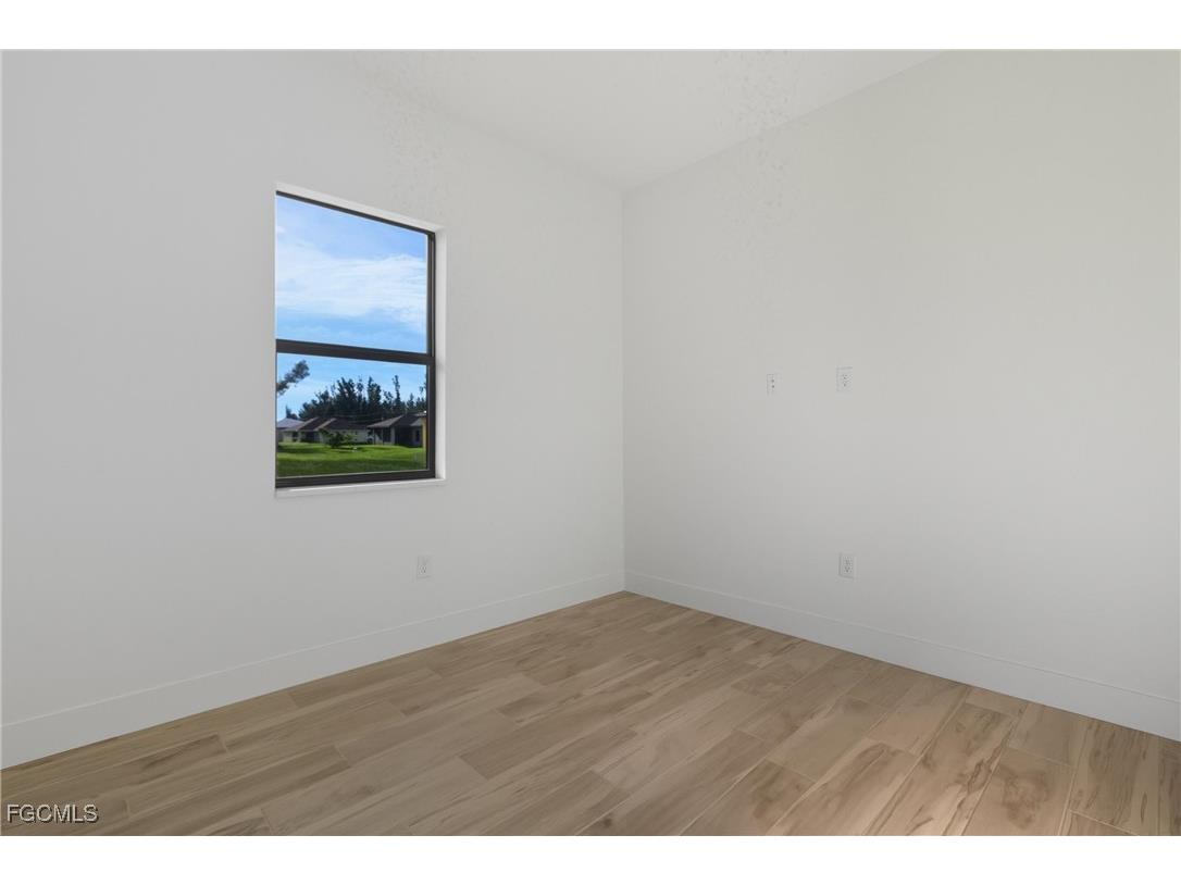 4113 Kismet Parkway W Cape Coral FL 33993 2025010267 image19