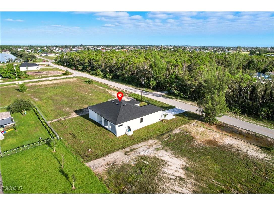 4113 Kismet Parkway W Cape Coral FL 33993 2025010267 image30