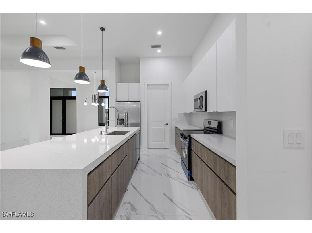 4113 NW 22nd Street Cape Coral FL 33993 225005391 image13