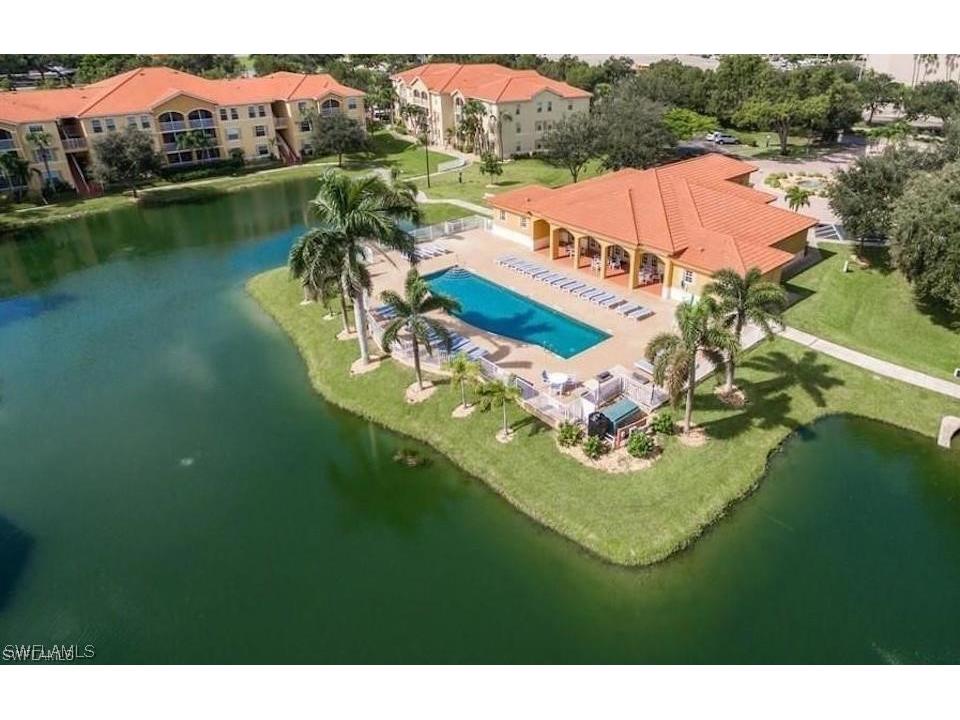 4113 Residence Drive #220 Fort Myers FL 33901 223046806 image1