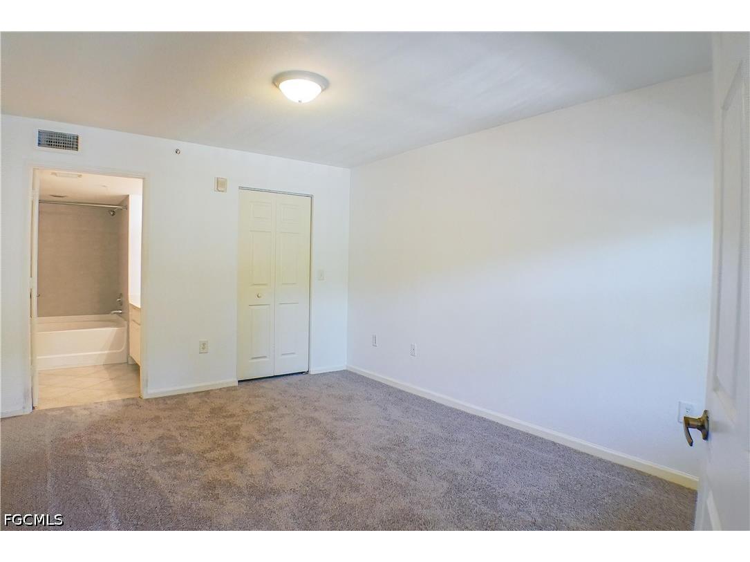 4113 Residence Drive #211 Fort Myers FL 33901 2026018214 image18