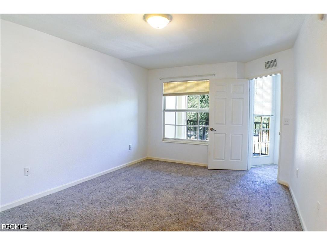 4113 Residence Drive #211 Fort Myers FL 33901 2026018214 image19