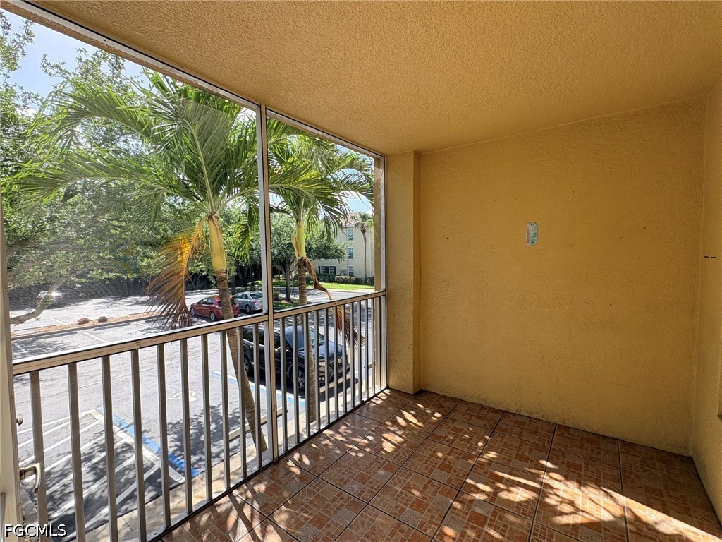 4113 Residence Drive #213 Fort Myers FL 33901 2026017328 image13
