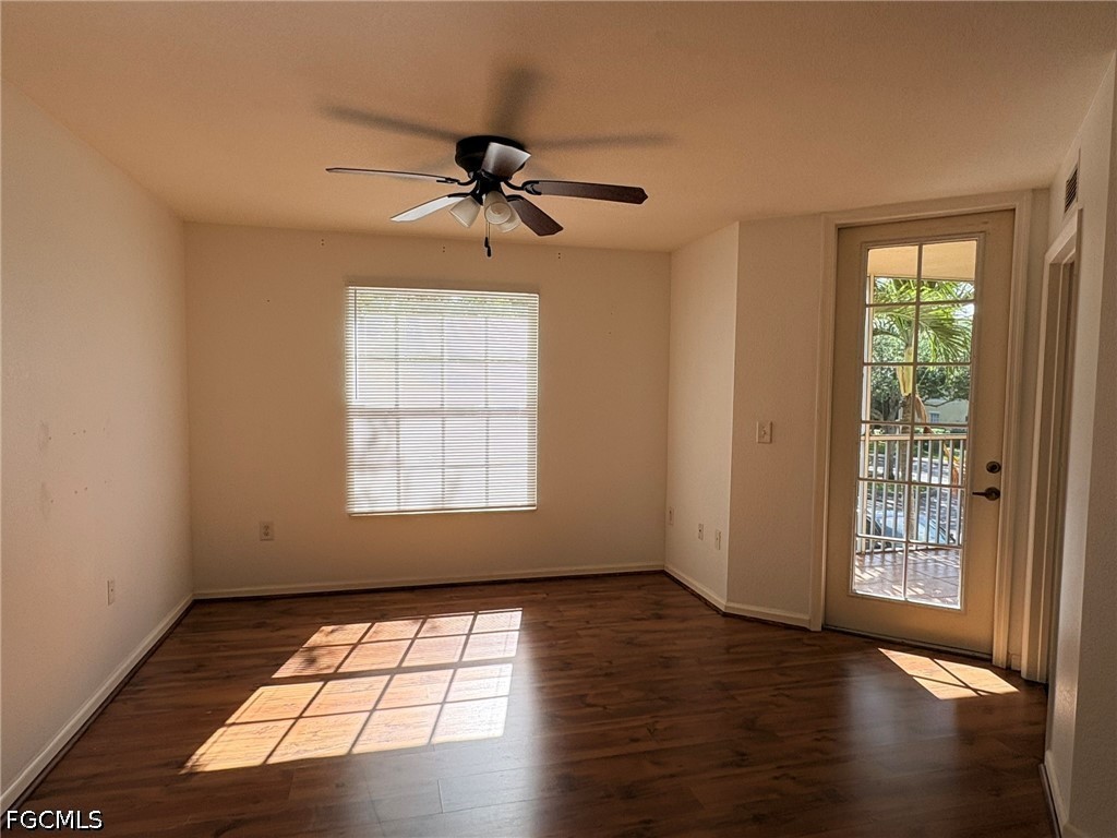 4113 Residence Drive #213 Fort Myers FL 33901 2026017328 image2
