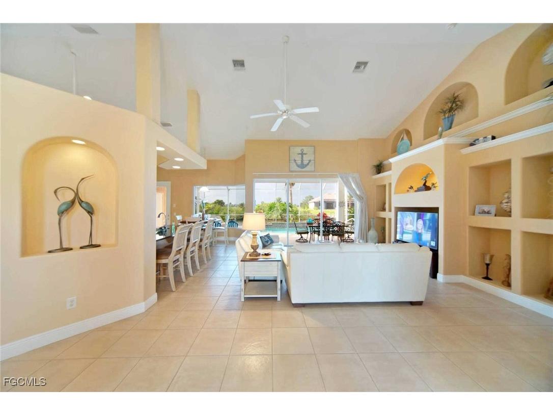 4114 NW 39th Lane Cape Coral FL 33993 2025009760 image18