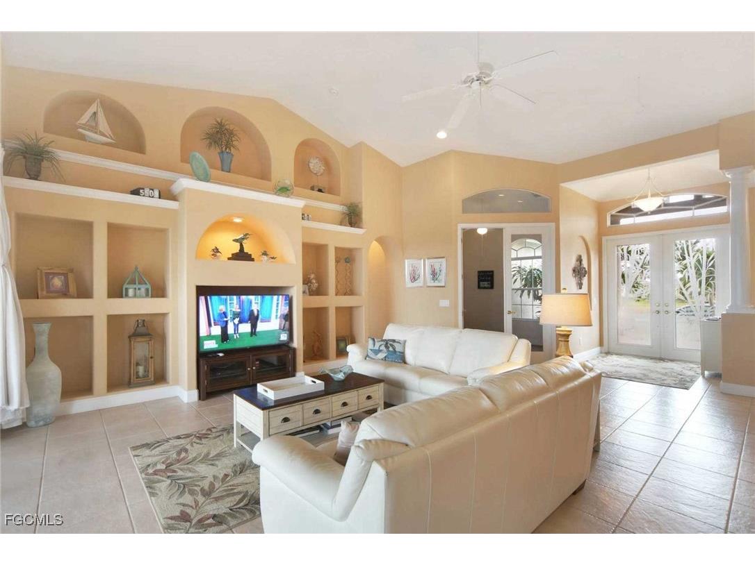 4114 NW 39th Lane Cape Coral FL 33993 2025009760 image6