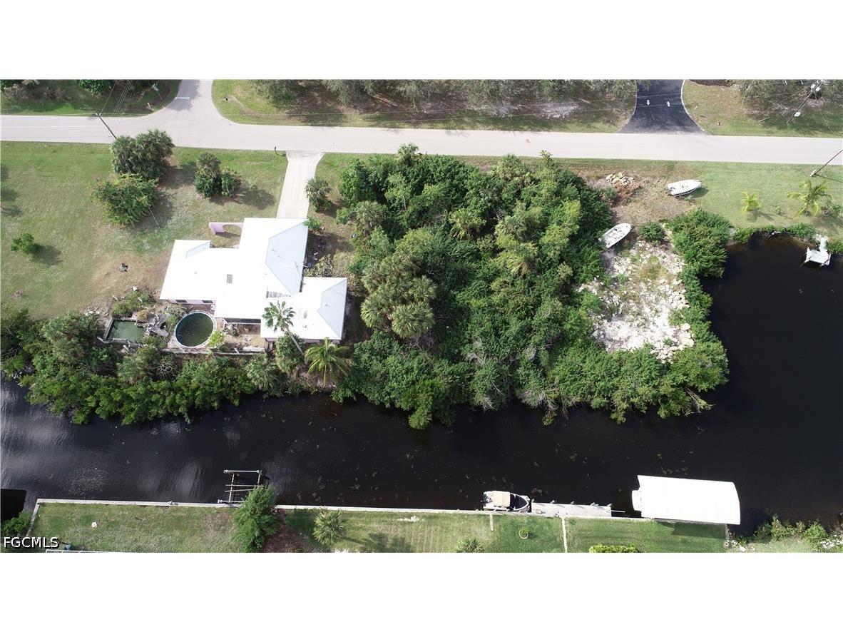 4114 Palm Drive Punta Gorda FL 33950 2026018476 image2