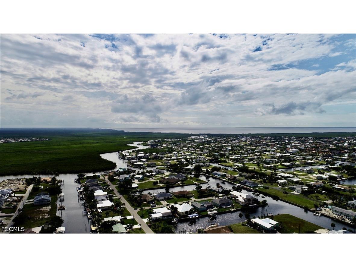 4114 Palm Drive Punta Gorda FL 33950 2026018476 image4