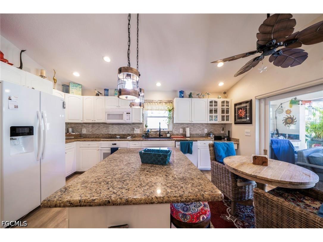 4115 Cape Cole Boulevard Punta Gorda FL 33955 2026022032 image19