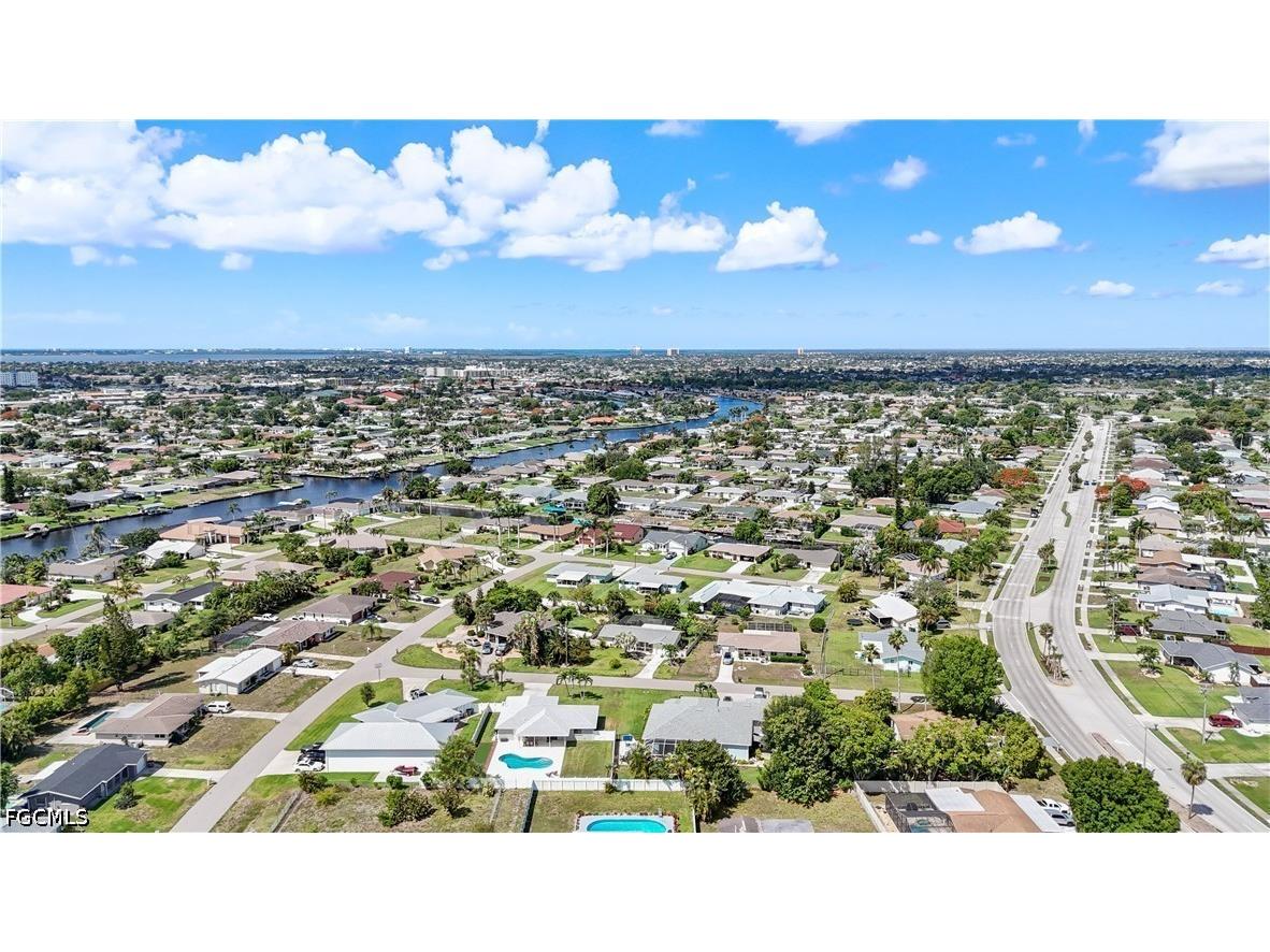 4115 SE 10th Place Cape Coral FL 33904 2026023150 image41