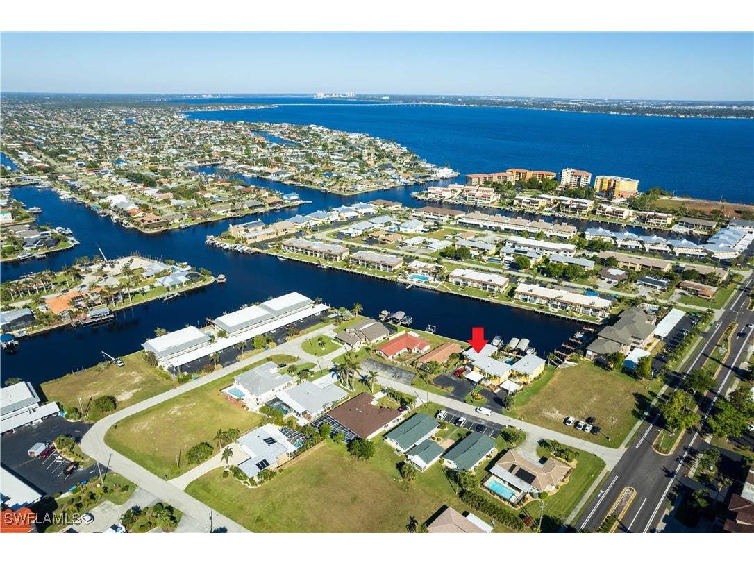4115 SE 18th Place #102 Cape Coral FL 33904 224098120 image1