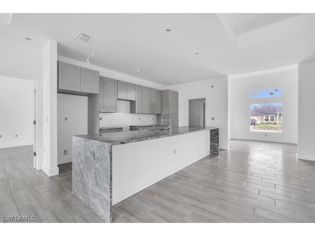 4116 35th Street SW Lehigh Acres FL 33976 223009465 image1