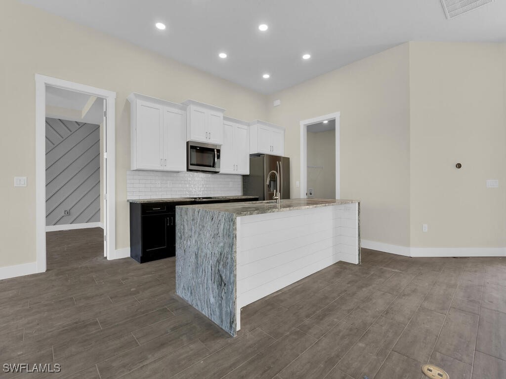 4116 NE 21st Place Cape Coral FL 33909 225006937 image5