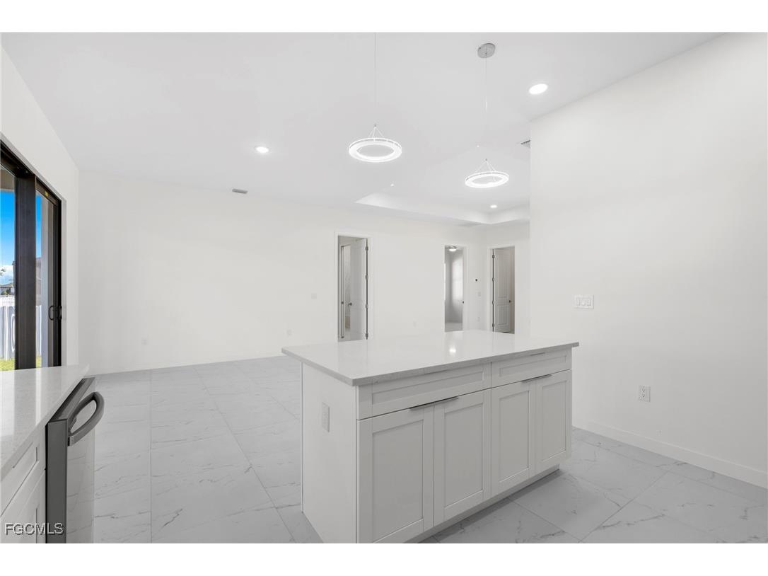 4116 NW 20th Terrace Cape Coral FL 33993 2025016732 image10