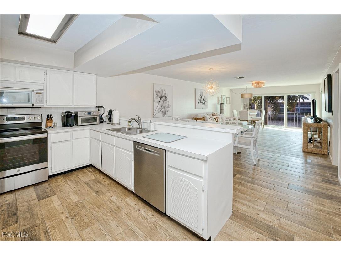 4116 SE 20th Place #202 Cape Coral FL 33904 2025025806 image6