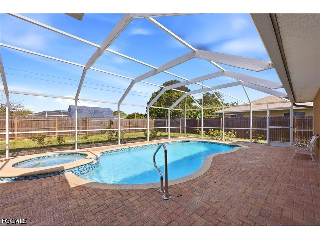 4116 SW 6th Place Cape Coral FL 33914 2026020682 image2