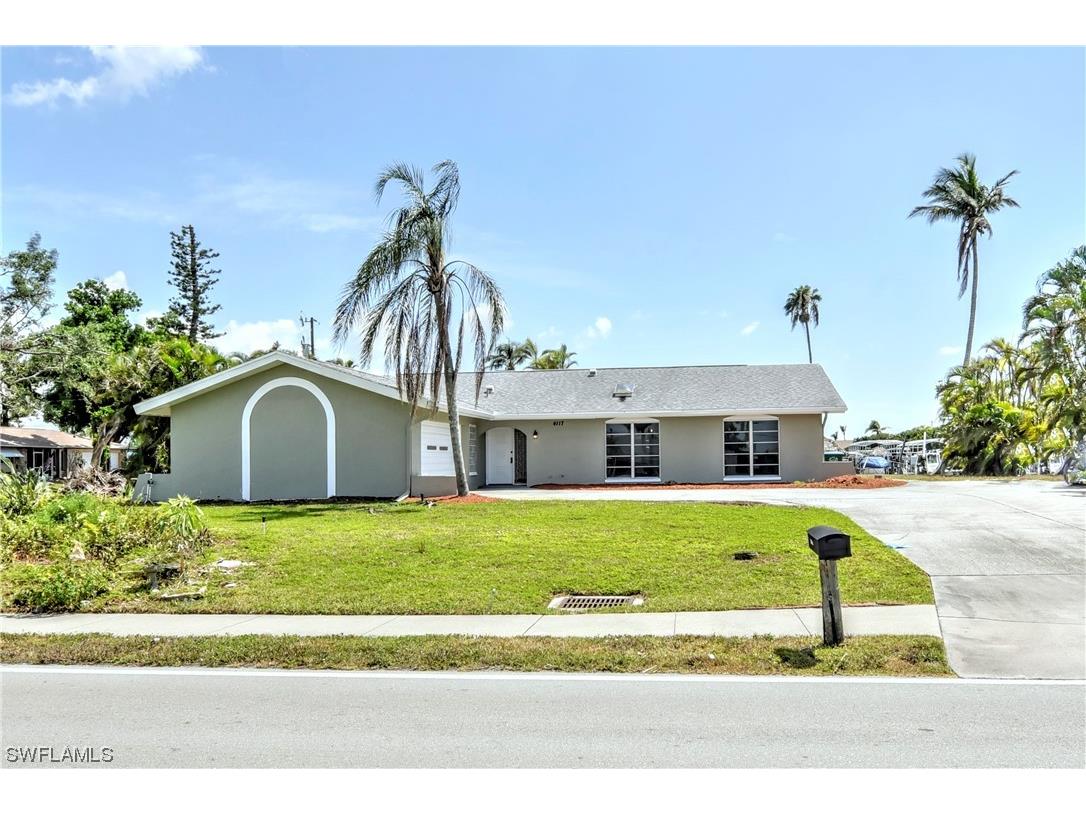 4117 Country Club Boulevard Cape Coral FL 33904 223026340 image1
