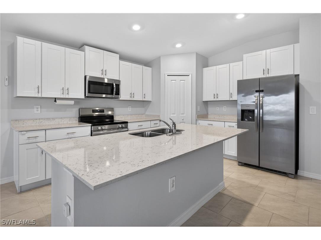4117 Etna Court North Fort Myers FL 33917 226009953 image2