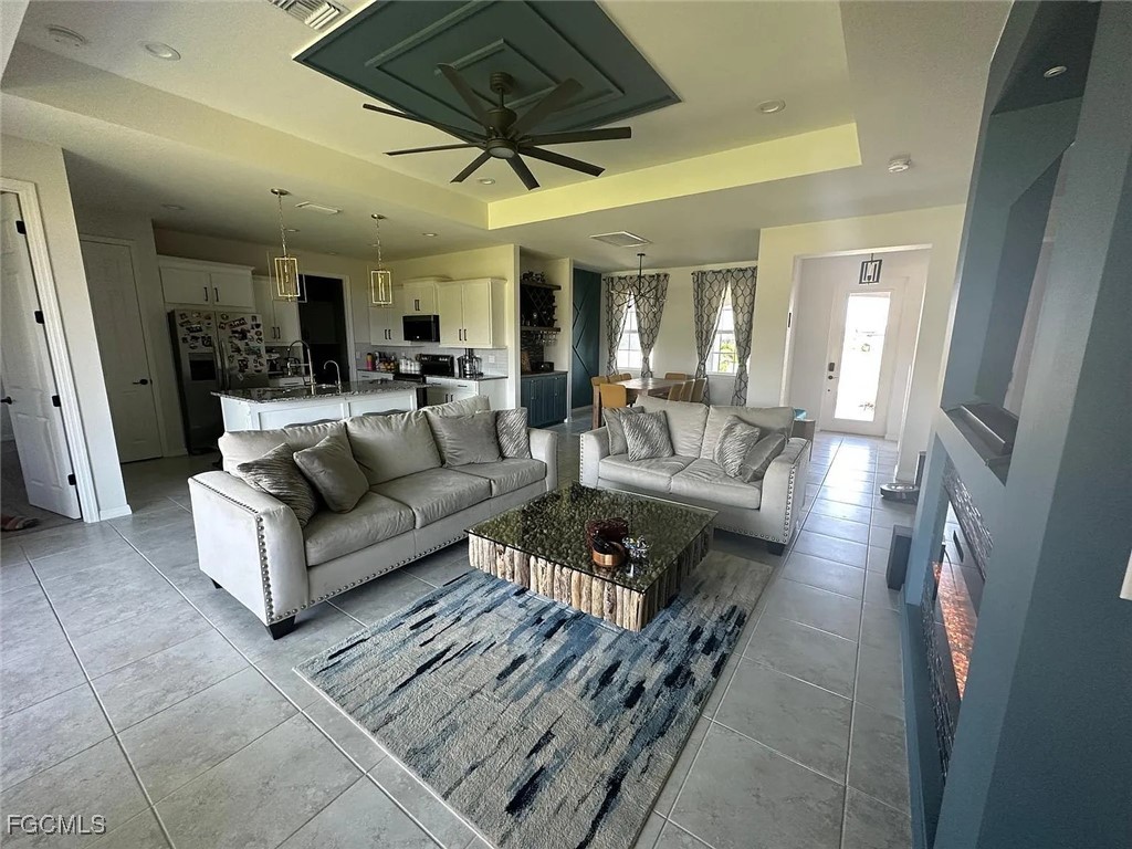 4117 NW 22nd Street Cape Coral FL 33993 2025020566 image2