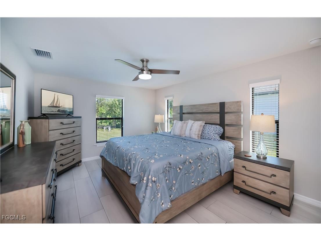 4118 11th Street SW Lehigh Acres FL 33976 2025013122 image4