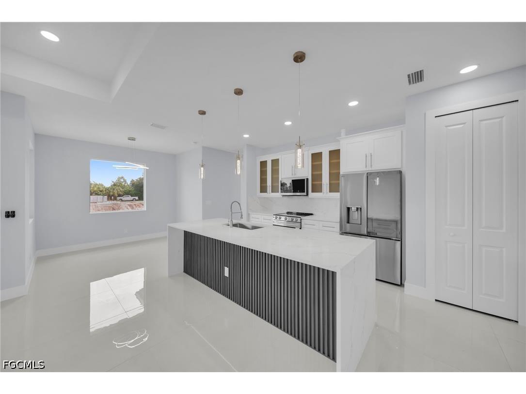 4118 18th Street SW Lehigh Acres FL 33976 2026025409 image6