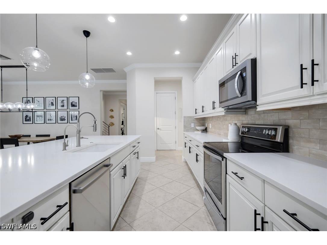 4118 Raffia Drive Naples FL 34119 226020258 image9
