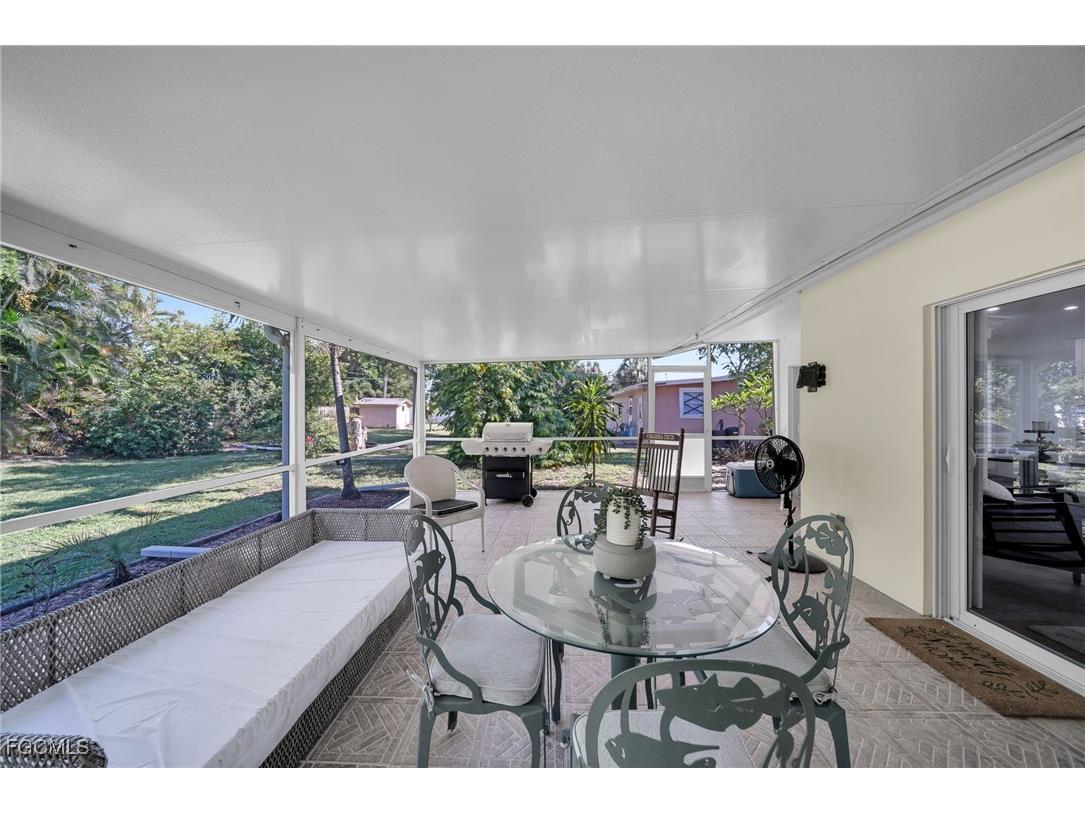 4118 SE 3rd Avenue Cape Coral FL 33904 2025004384 image32