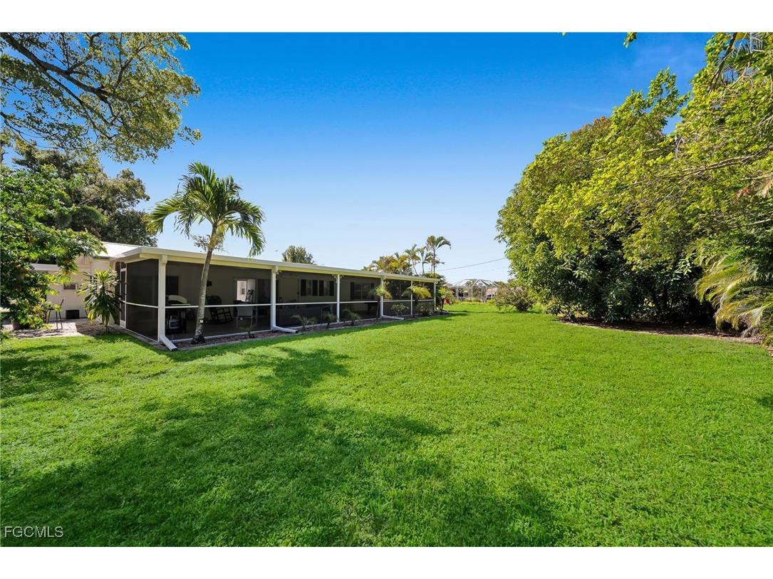 4118 SE 3rd Avenue Cape Coral FL 33904 2025004384 image34